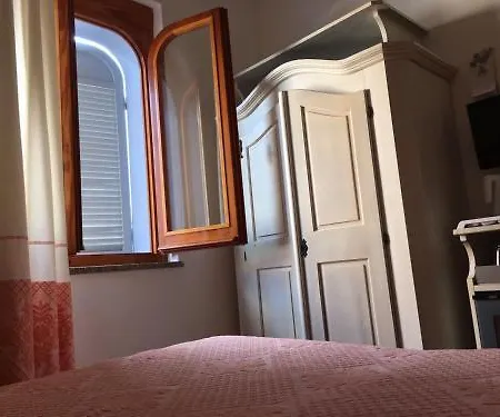 Hotel Su Barchile Orosei