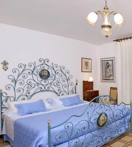 Hotel Su Barchile 3*