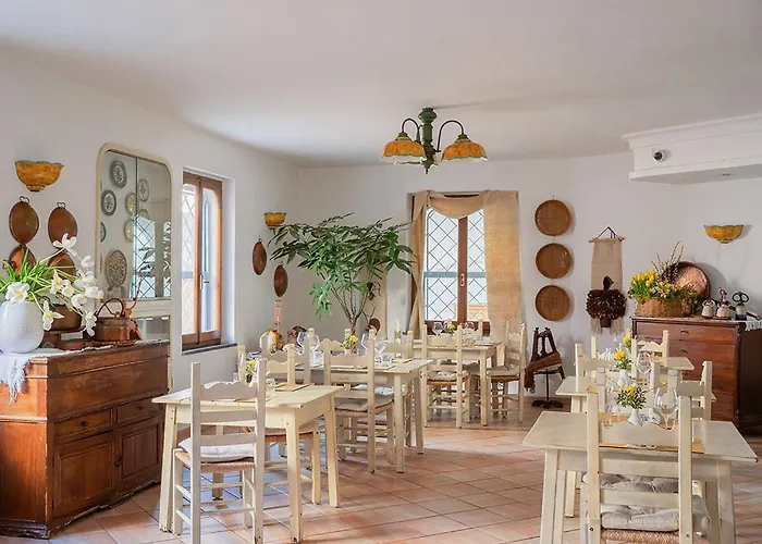 Su Barchile Hotel 3*