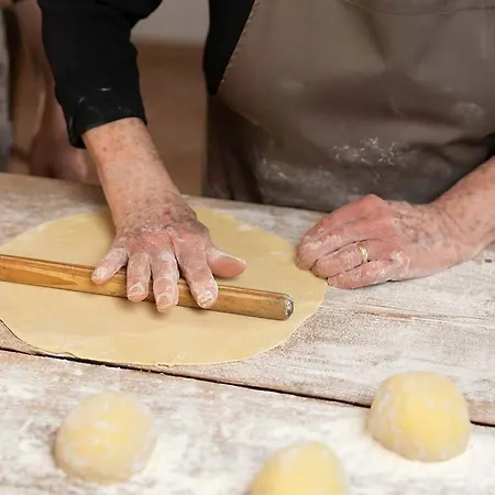 Hotel Su Barchile 3*